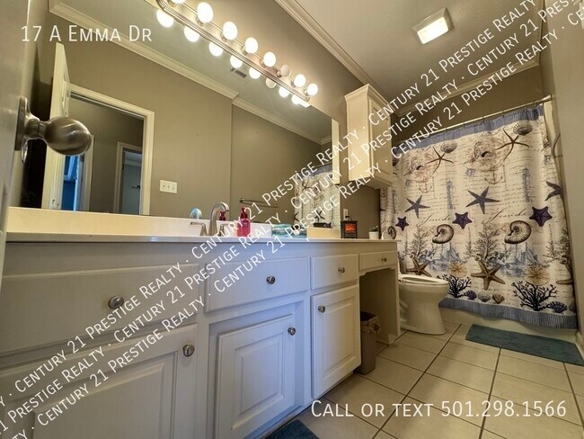 Building Photo - 17 Emma Dr