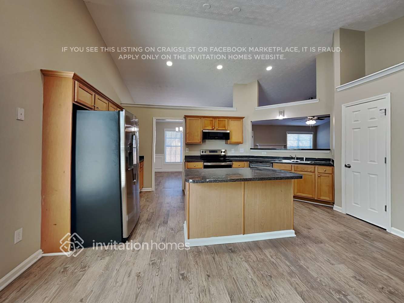 Building Photo - 1420 Great River Pkwy SE