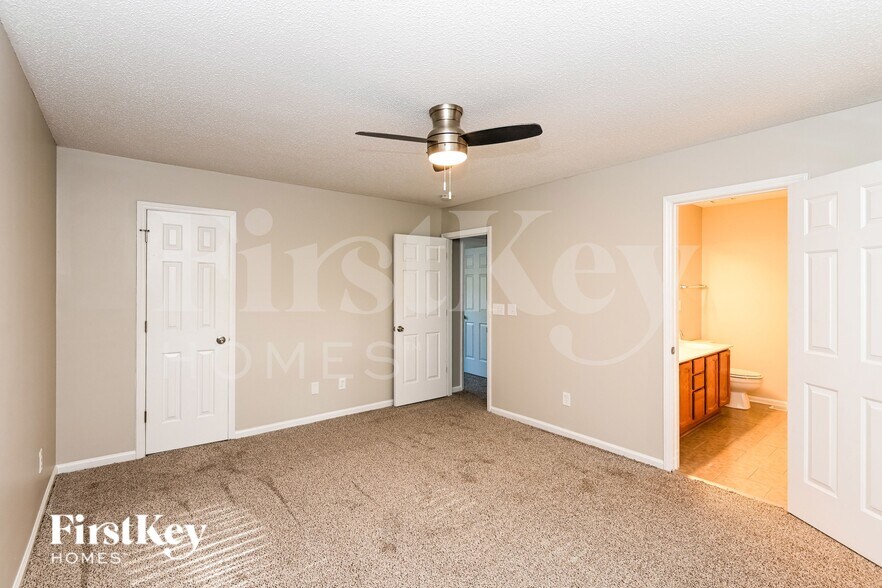 Building Photo - 9906 Elsenham Ln