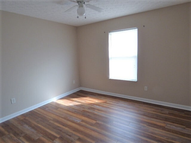 Building Photo - Chatterton Commons Condo