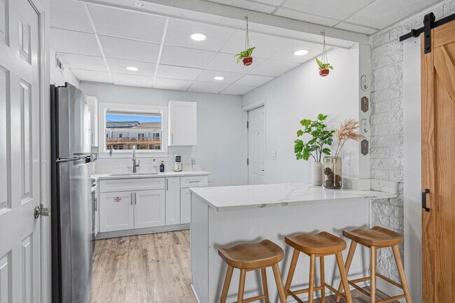 Building Photo - 334 Bluefish Dr