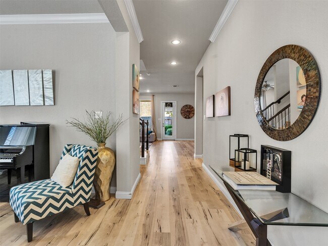 Building Photo - 18324 Parkview Point Dr