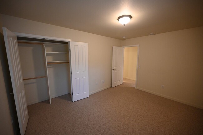 Building Photo - 2 bed 2 bath in Sequim