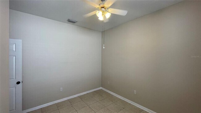 Building Photo - 6214 White Clover Cir