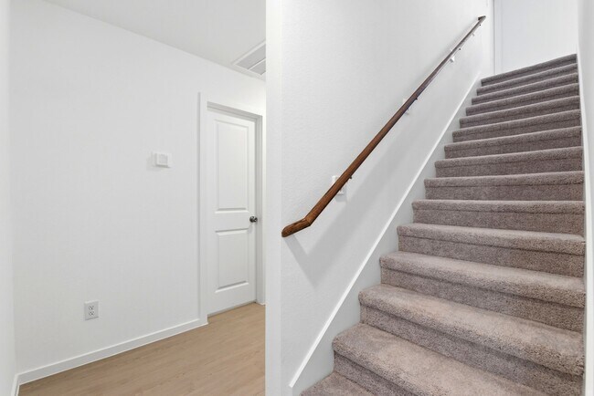 Building Photo - 15219 Abella Dr