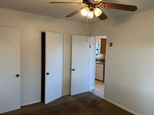 Building Photo - GREAT 3BD HOUSE WITH INCREDIBLE OUTDOOR SP...