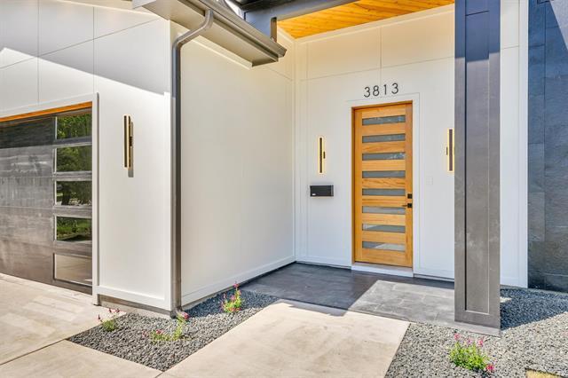Building Photo - 3813 Cortez Dr