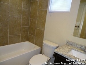 Building Photo - 14111 Fratelli Rd