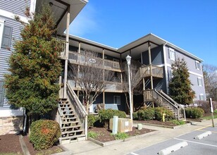 Building Photo - Cozy Condo Near the Beach