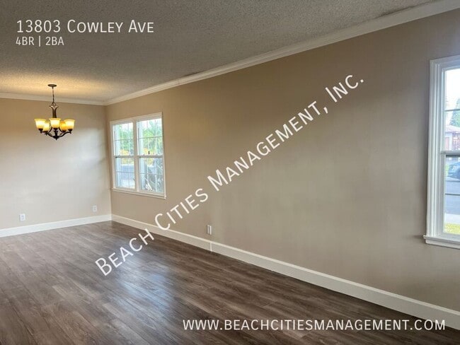 Building Photo - 13803 Cowley Ave