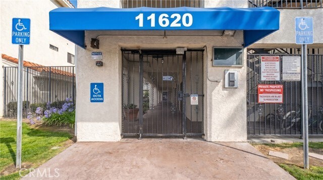 Building Photo - 11620 Warner Ave