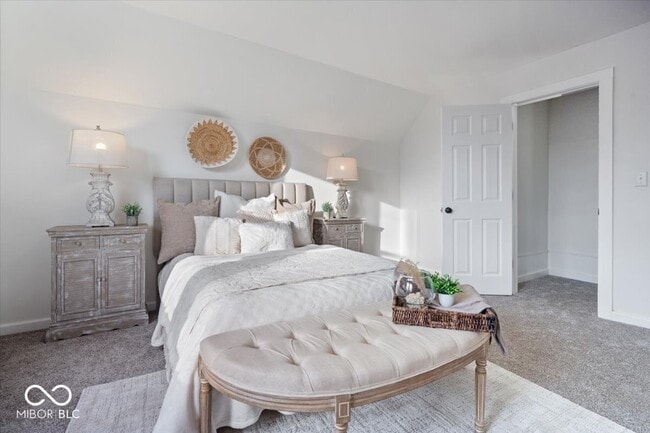 Building Photo - 1741 S State Ave