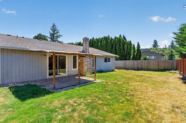 Building Photo - 3 Bedroom Ranch