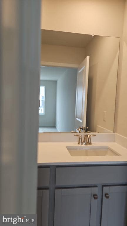 Building Photo - 30 Elliot Ln