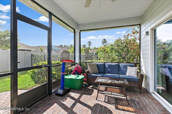 Building Photo - 61 MOORINGS COURT