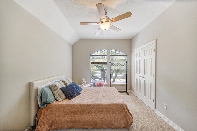 Building Photo - 5318 Pebble Way Ln