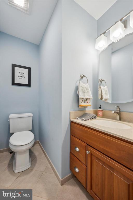Building Photo - 531 Misty Hollow Ct