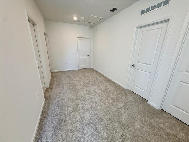 Building Photo - 5656 Lemon Grass St