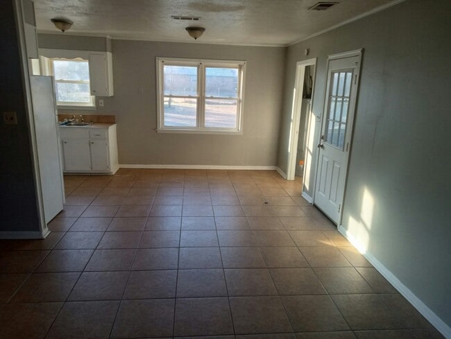 Building Photo - 2922 Beasley Dr