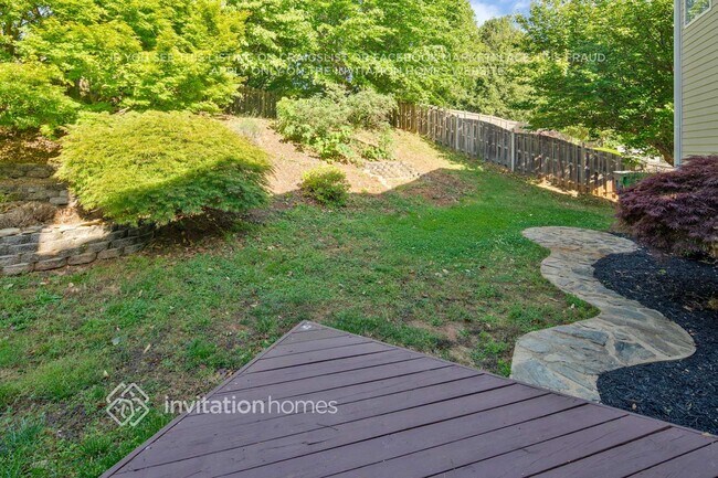 Building Photo - 8807 Glenover Cir