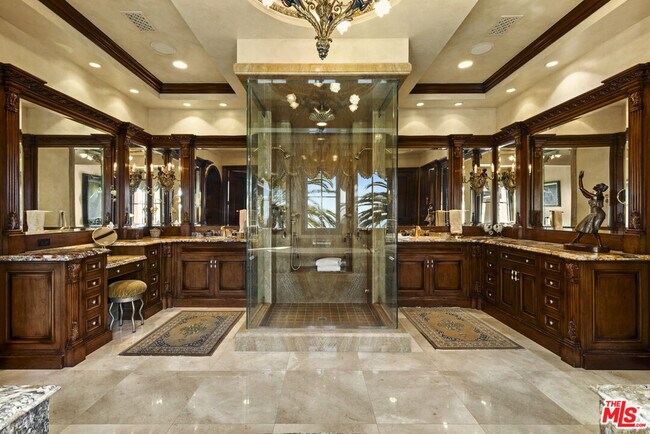 Building Photo - 28 Deep Sea