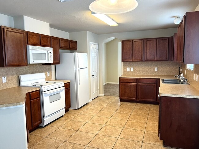 Building Photo - 25123 Ibris Ranch Dr