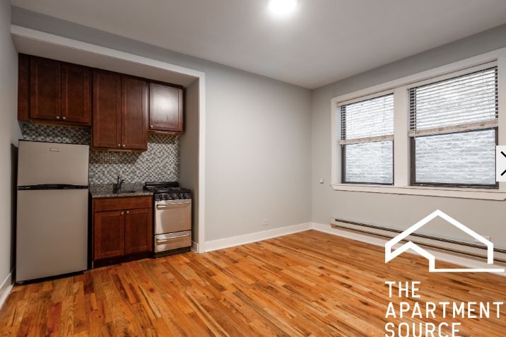 Building Photo - 4546 N Damen Ave