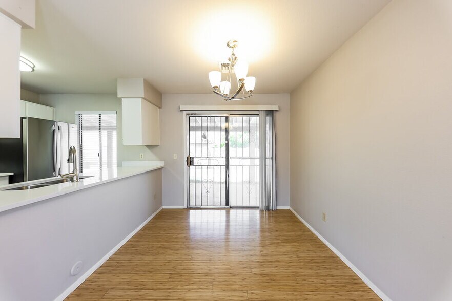 Building Photo - 20814 N 31st Dr