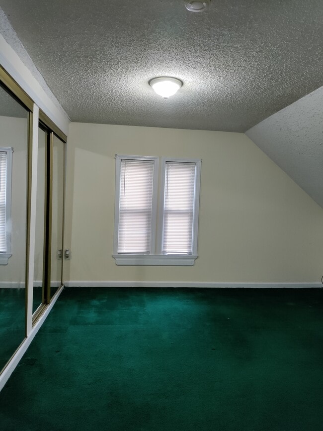 Primary Photo - 14 Harrison St