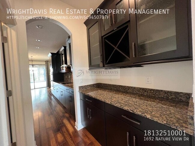 Building Photo - 1692 Nature View Dr