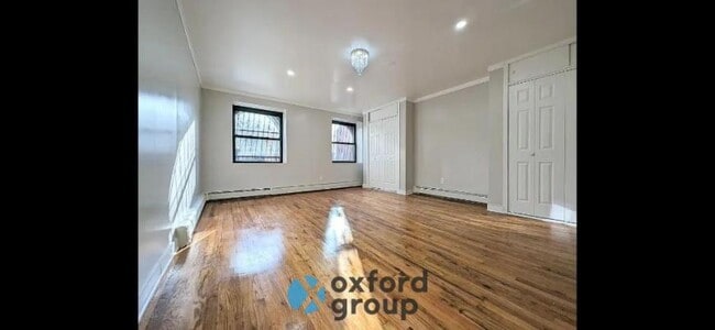 Building Photo - 2 bedroom in Brooklyn NY 11249