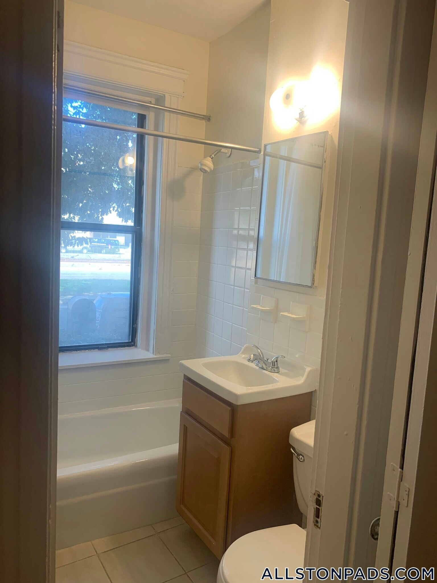 Building Photo - 1160 Commonwealth Ave