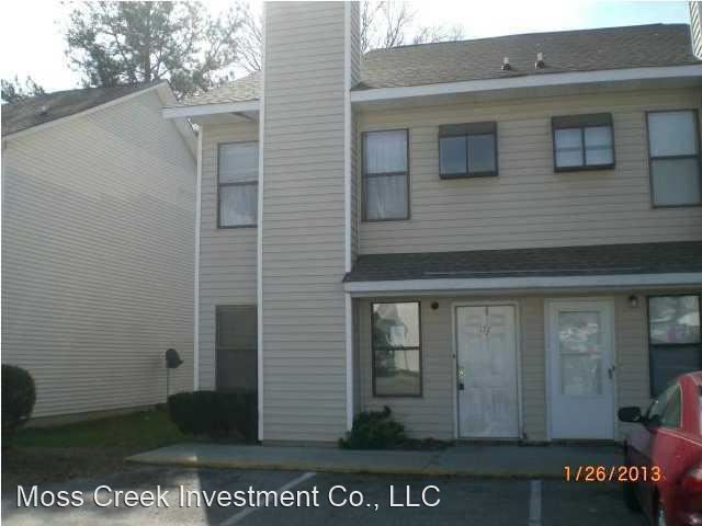 Primary Photo - 3 br, 2.5 bath House - 171 Pineshadow
