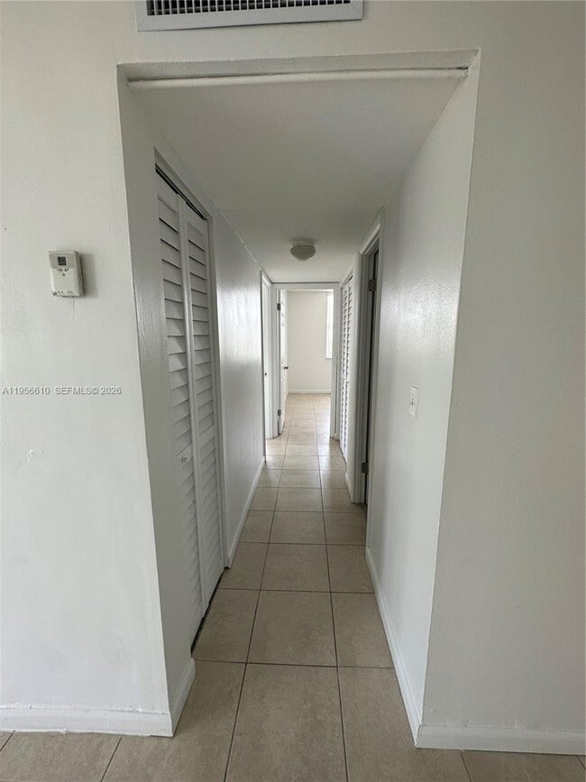 Building Photo - 486 NW 165th St