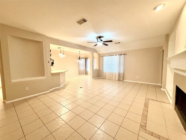 Building Photo - 16606 Cold Harbor Ln