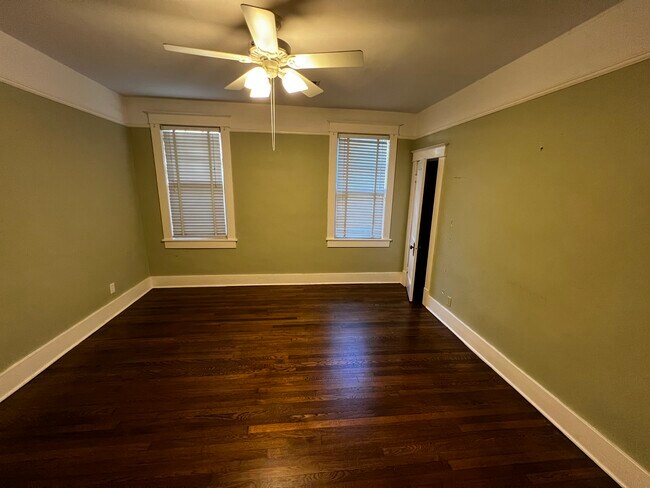 Building Photo - 2192 Nelson Ave