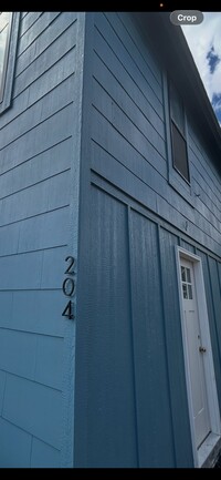 Building Photo - 204 Chipeta Ave