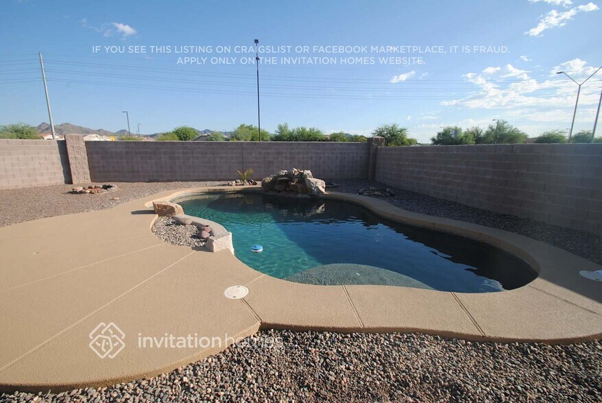 Building Photo - 23168 W Yavapai St