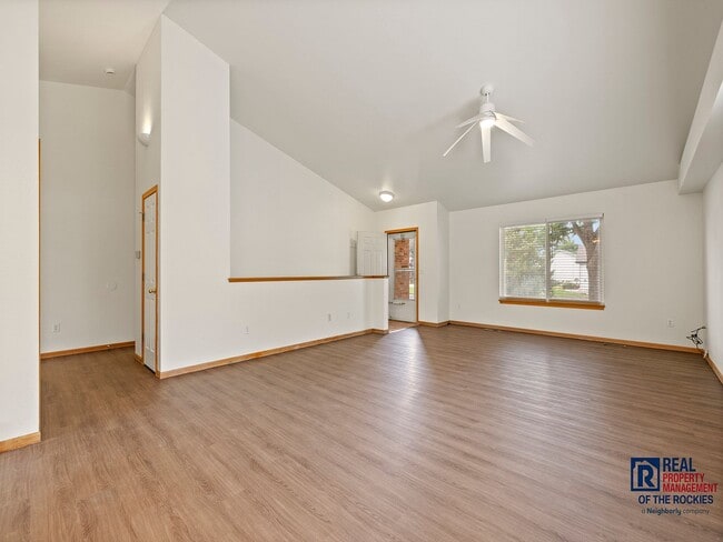 Building Photo - Spacious Single-Family Home - Lawn & Snow ...