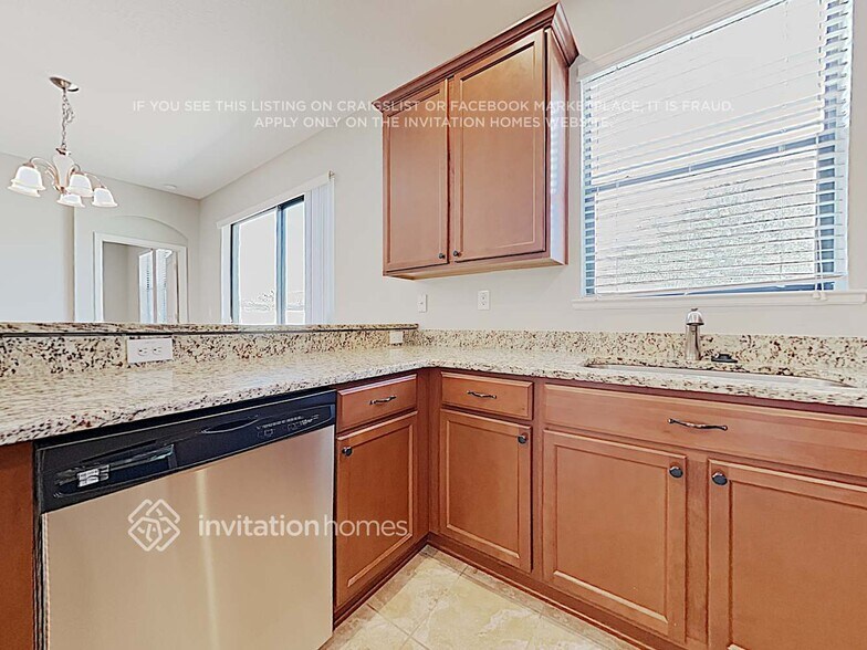 Building Photo - 961 La Mirada Ct