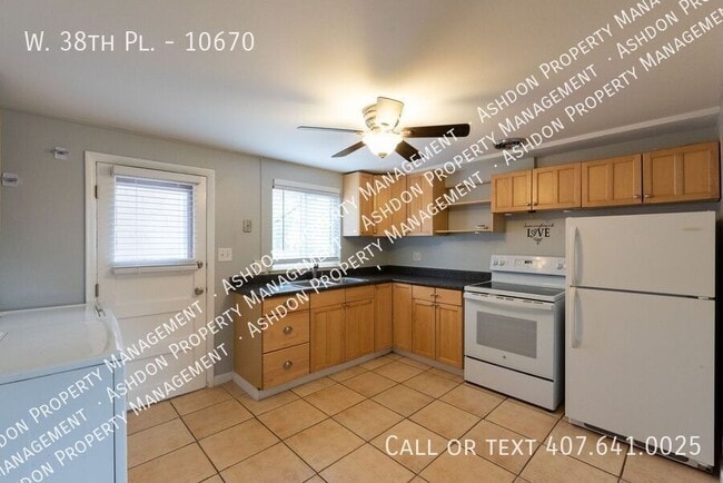 Primary Photo - W. W 38th Pl