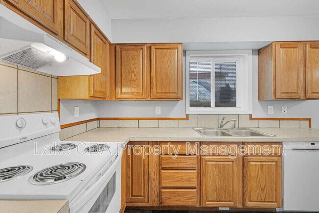 Building Photo - 205 E Boise Ave