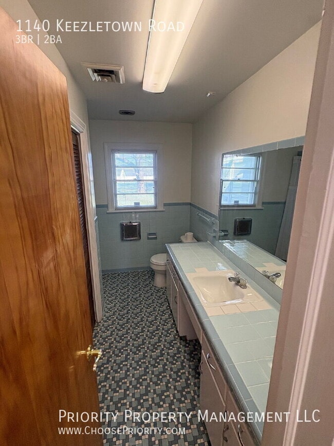 Building Photo - 1140 Keezletown Rd