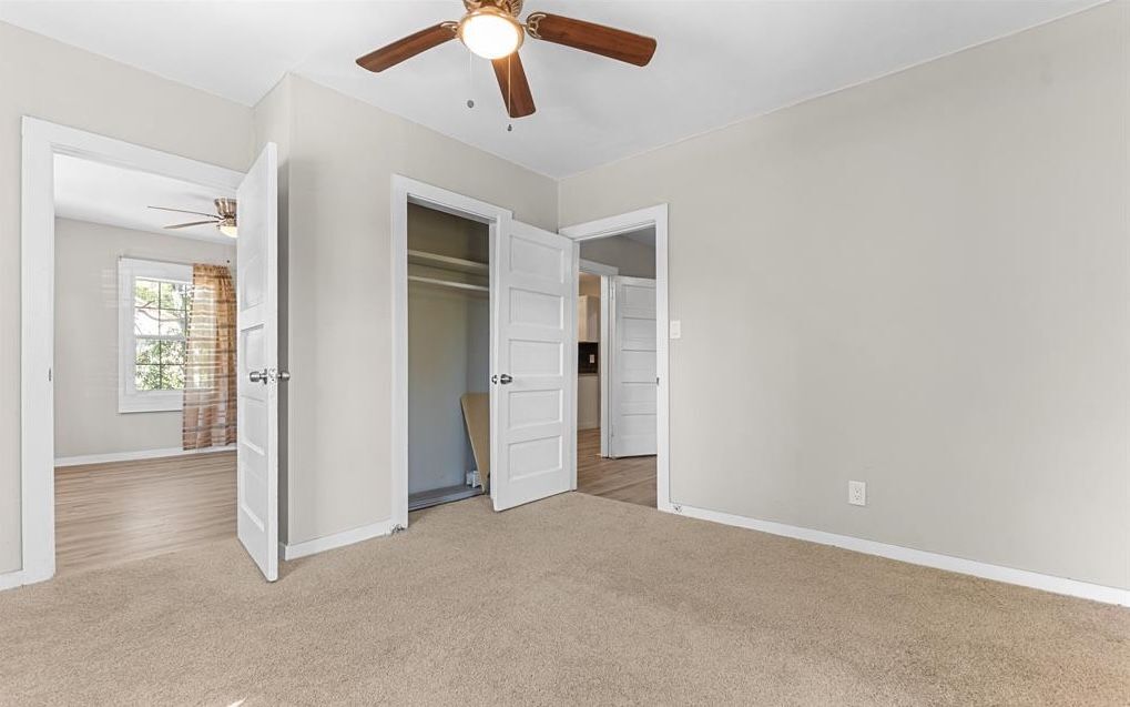 Building Photo - 2164 Monroe Ave