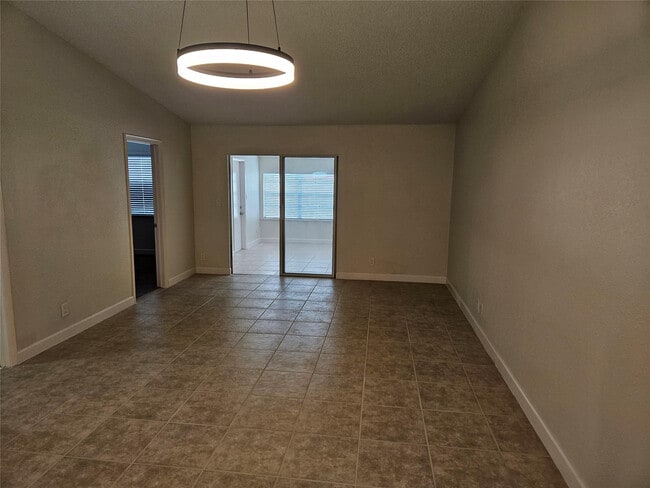 Building Photo - 4729 NW 4th Terrace