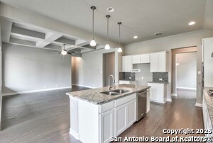 Building Photo - 622 Singing Creek