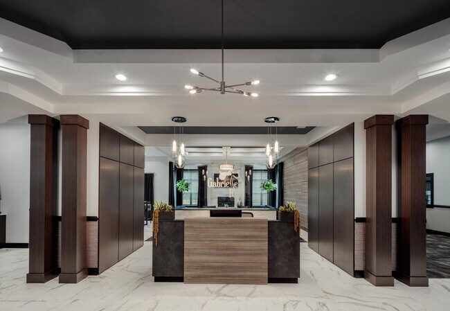 Building Photo - 427 Stallion Cir W