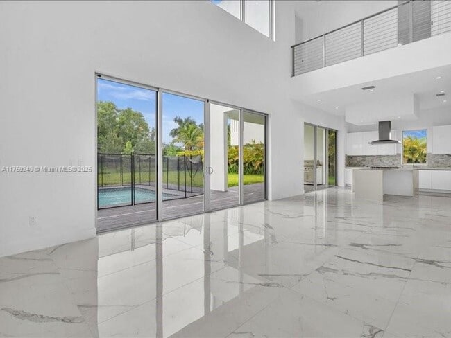 Building Photo - 16644 Botaniko Dr S