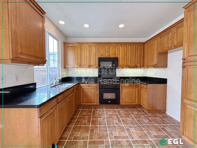 Building Photo - 3603 Medici Ln
