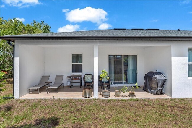 Building Photo - 780 Kangaroo Ct